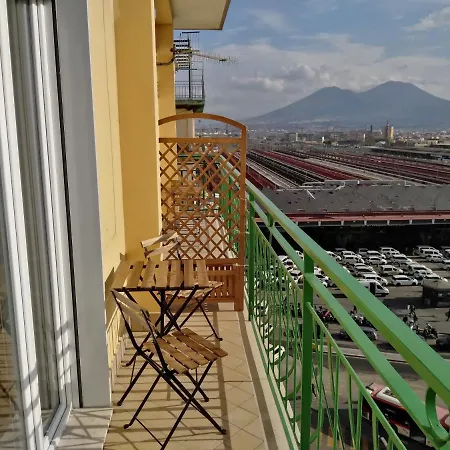 Delia & Gallery 4* נאפולי