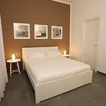 ベッド・アンド・ブレックファスト Delia & Gallery