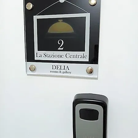 Delia & Gallery 住宿加早餐酒店